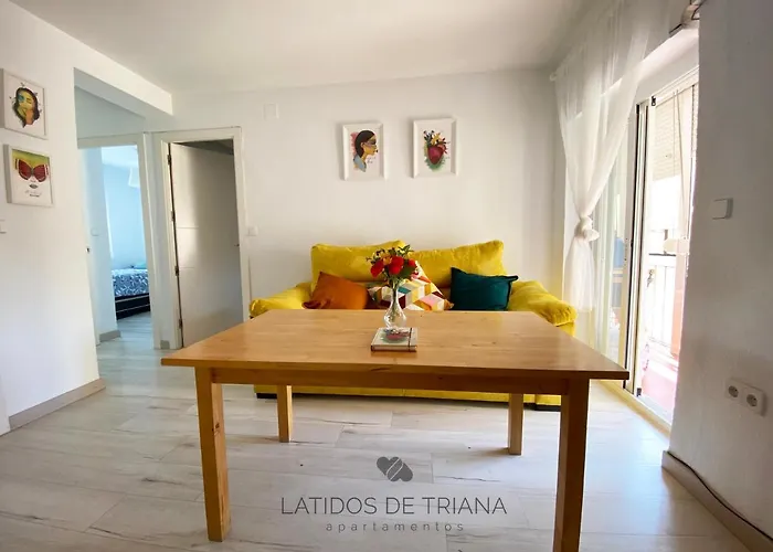 Appartamento Latidos De Triana - En Triana Totalmente Equipado